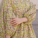 مانتو عروسکی حانی گلی مدل بهار سبز آماده ارسال - تصویر 2