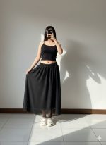 دامن حریر طرح برجسته کلوش مشکی «Noir Flow» | برند اچ جی لوکس - تصویر 3